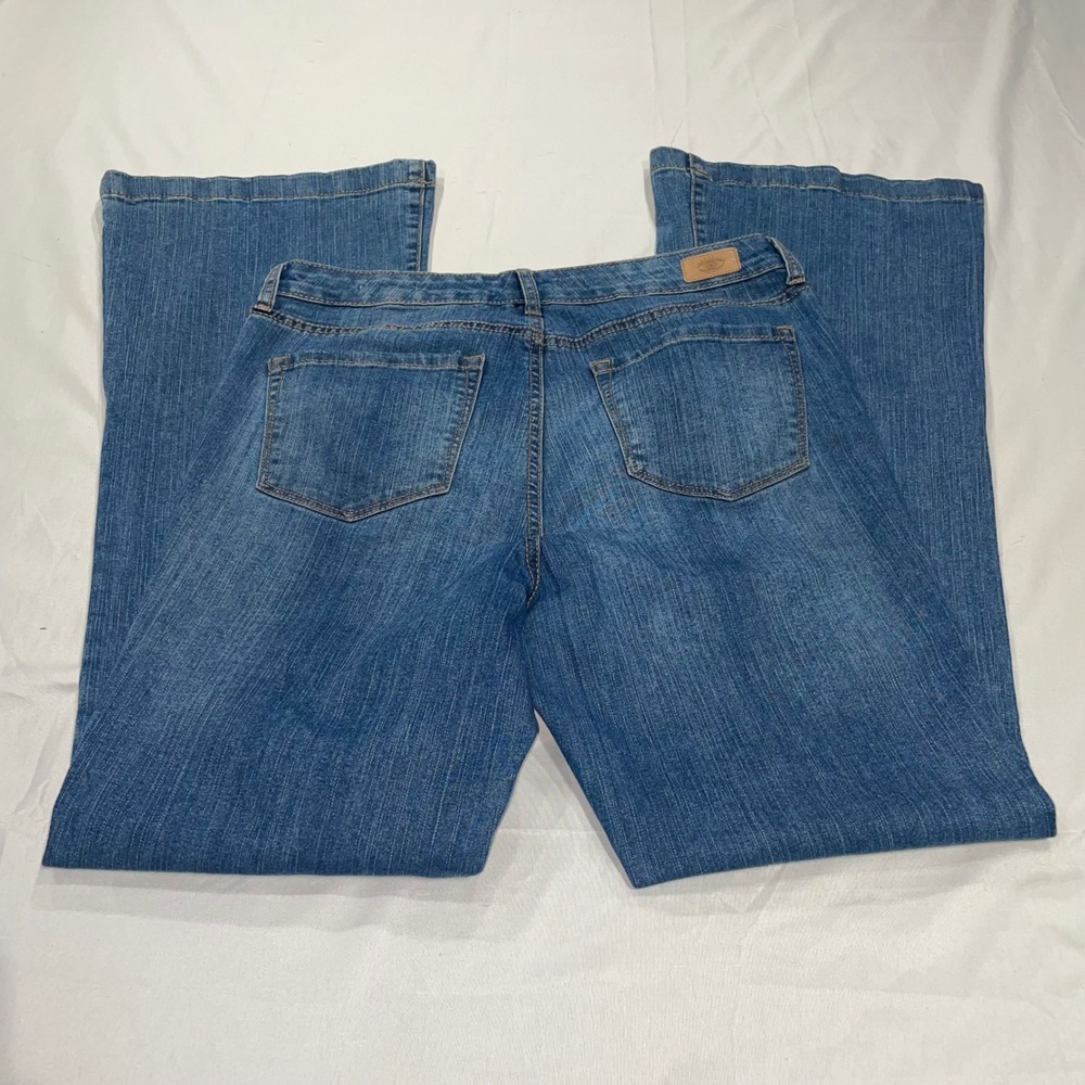 Sofia Jeans by Sofia Vergara Melisa Flare Medium Wash Button Fly Denim Jeans 10 - Picture 9 of 9